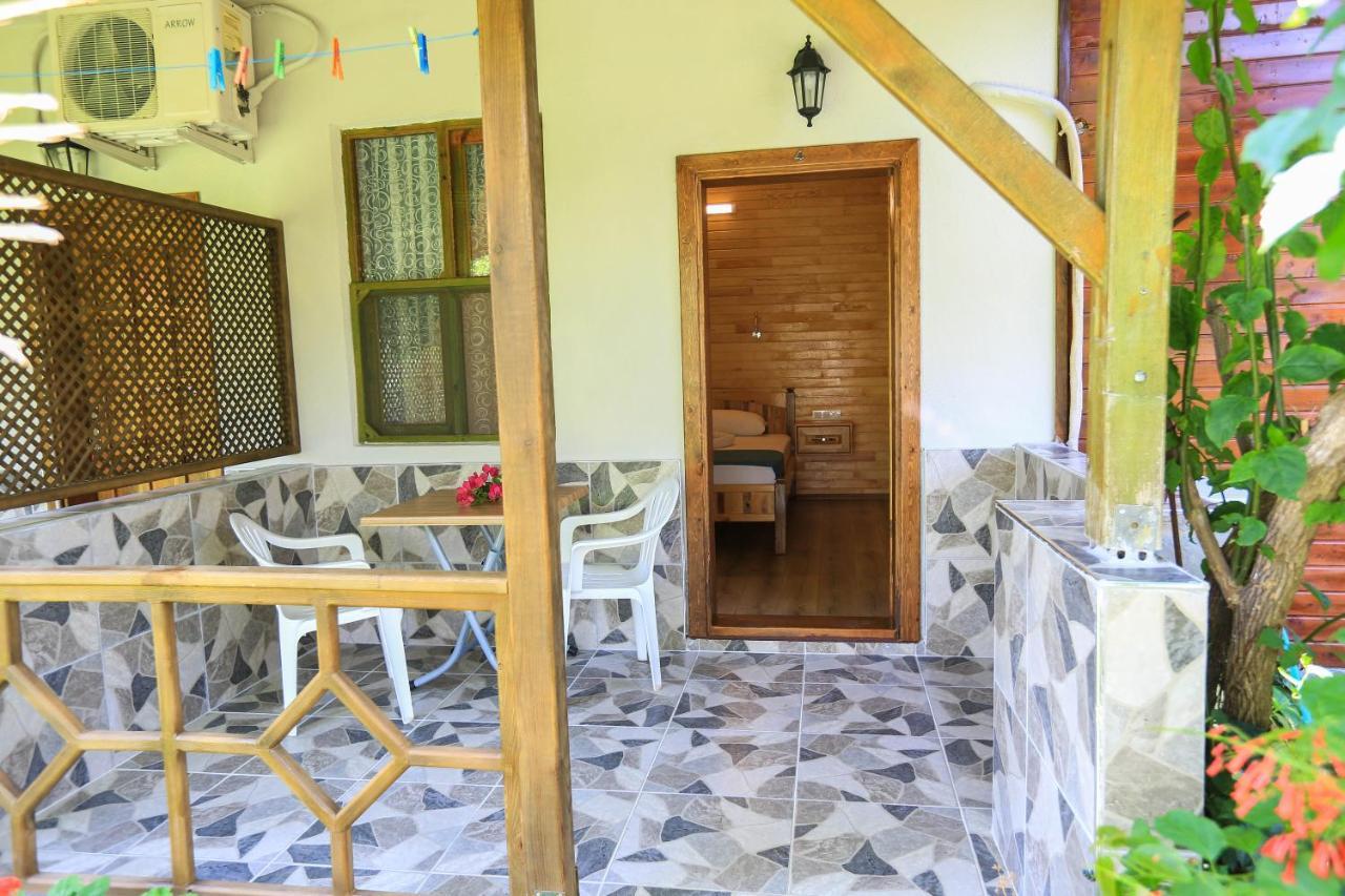 مبيت وإفطار Çıralı Tunays Pansiyon المظهر الخارجي الصورة